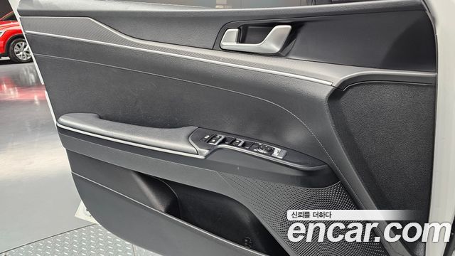 Kia K5 2020 — photo 14