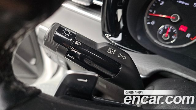 Kia K5 2020 — photo 29