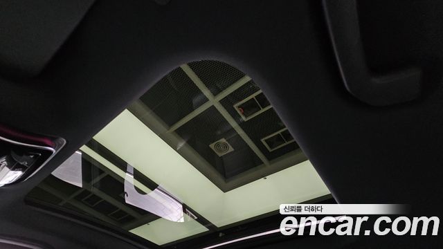 Mercedes-Benz GLC-Class 2025 — photo 23