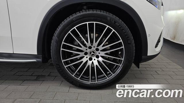 Mercedes-Benz GLC-Class 2025 — photo 7