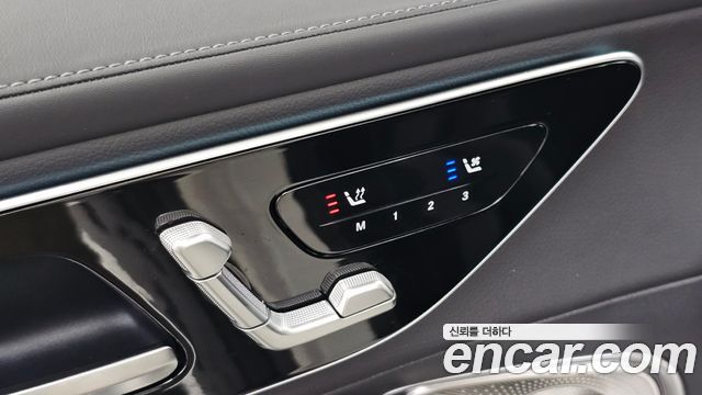 Mercedes-Benz GLC-Class 2025 — photo 16