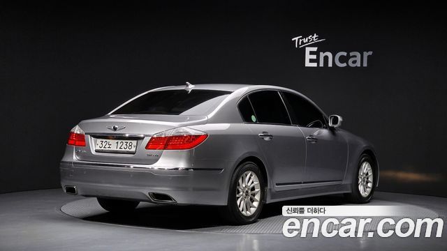 Hyundai Genesis 2012 — photo 2
