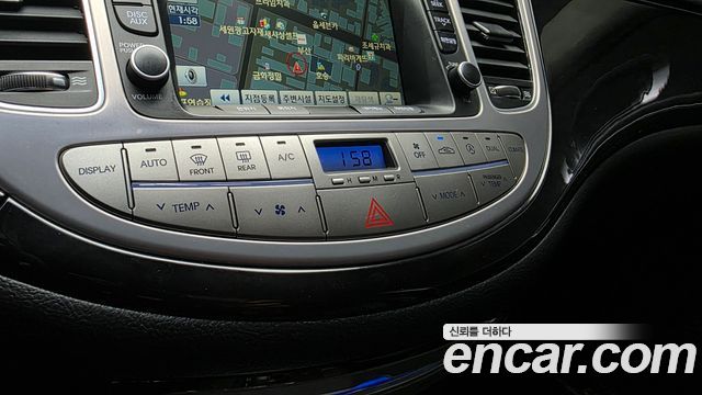 Hyundai Genesis 2012 — photo 23