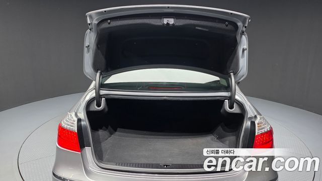 Hyundai Genesis 2012 — photo 26