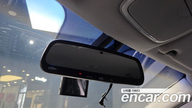 Hyundai Genesis 2012 — photo 29