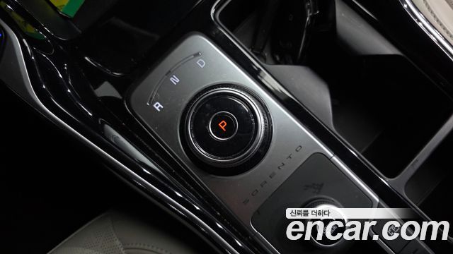 Kia Sorento 2021 — photo 12