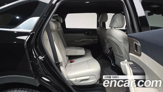 Kia Sorento 2021 — photo 17