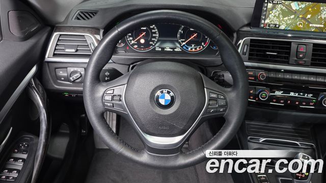 BMW Gran Turismo 2018 — photo 19