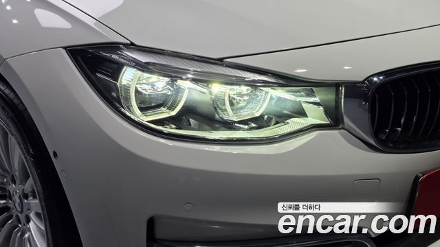 BMW Gran Turismo 2018 — photo 8