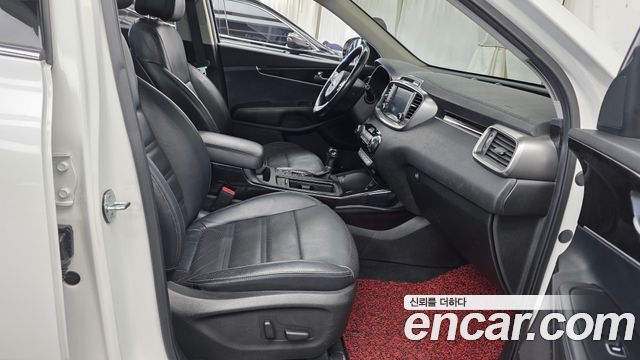Kia Sorento 2015 — photo 16