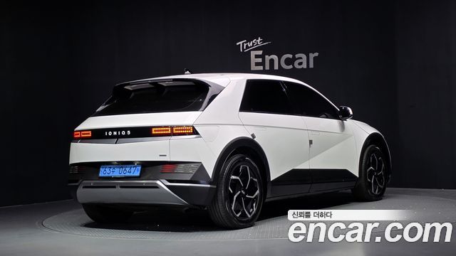Hyundai Ioniq5 2022 — photo 2