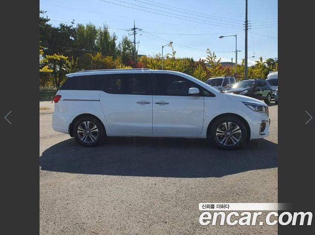 Kia Canival 2019 — photo 6