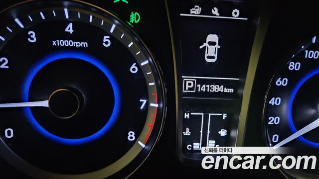 Hyundai Grandeur 2015 — photo 8