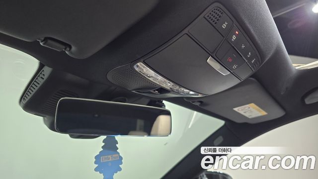 Mercedes-Benz E-Class 2021 — photo 25