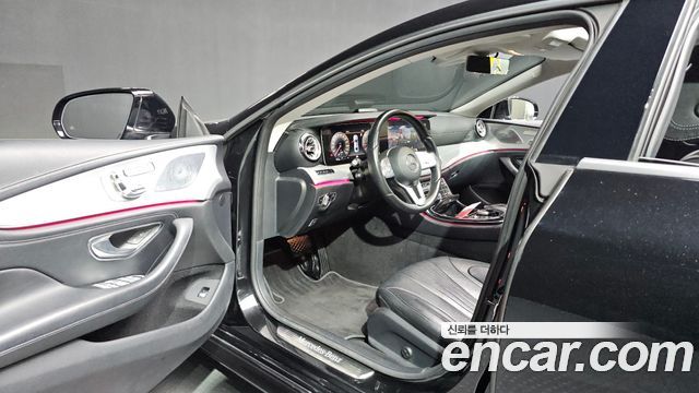 Mercedes-Benz CLS-Class 2019 — photo 10