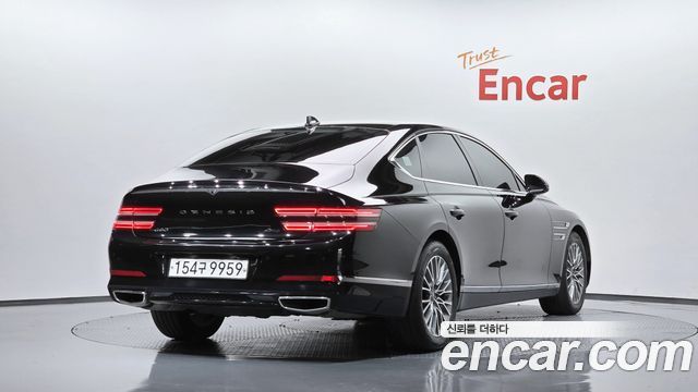 Genesis G80 2022 — photo 2