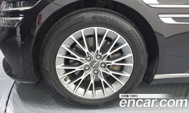 Genesis G80 2022 — photo 5