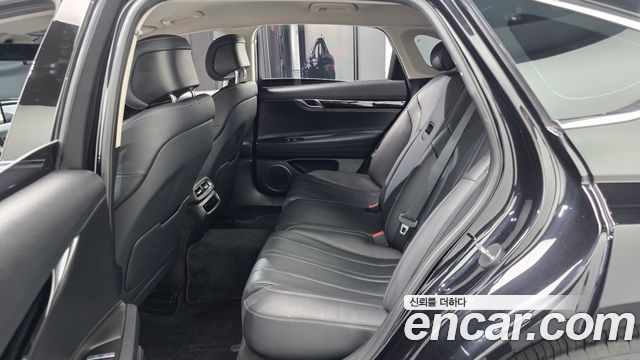 Genesis G80 2022 — photo 18