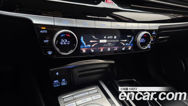 Genesis G80 2022 — photo 24