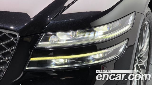 Genesis G80 2022 — photo 8