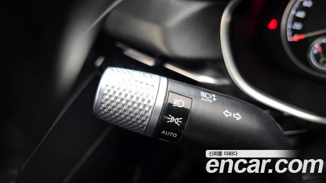 Genesis G80 2022 — photo 28