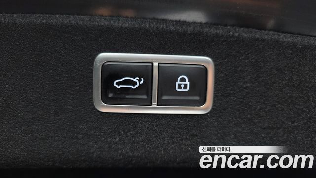 Genesis G80 2022 — photo 33