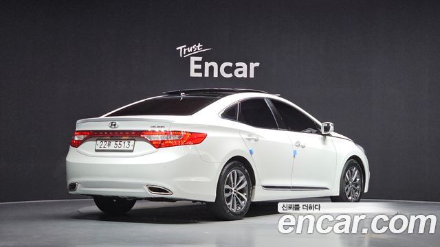 Hyundai Grandeur 2012 — photo 2