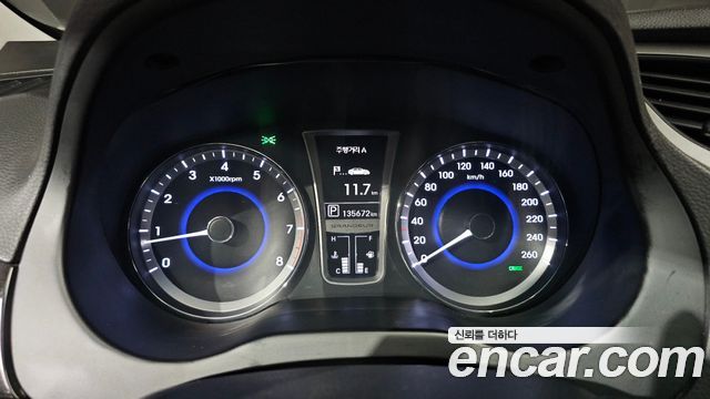 Hyundai Grandeur 2012 — photo 8