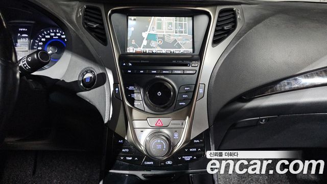 Hyundai Grandeur 2012 — photo 12