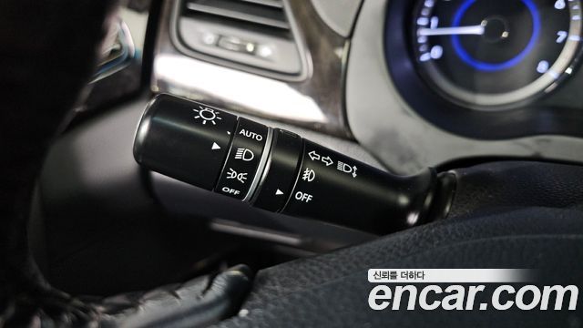 Hyundai Grandeur 2012 — photo 14