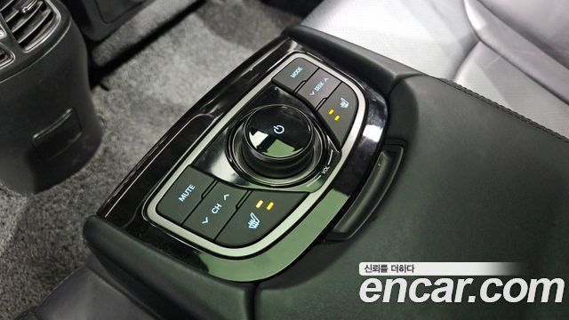 Hyundai Grandeur 2012 — photo 18