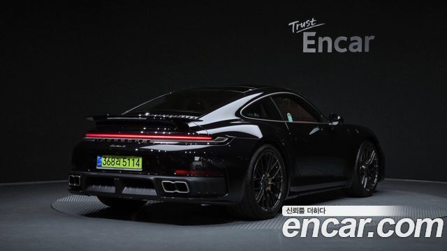 Porsche 911 2026 — photo 2