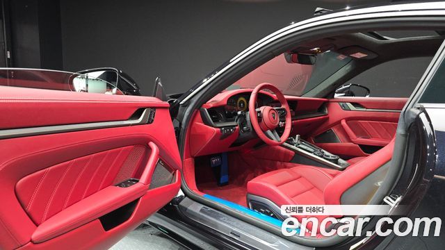 Porsche 911 2026 — photo 10