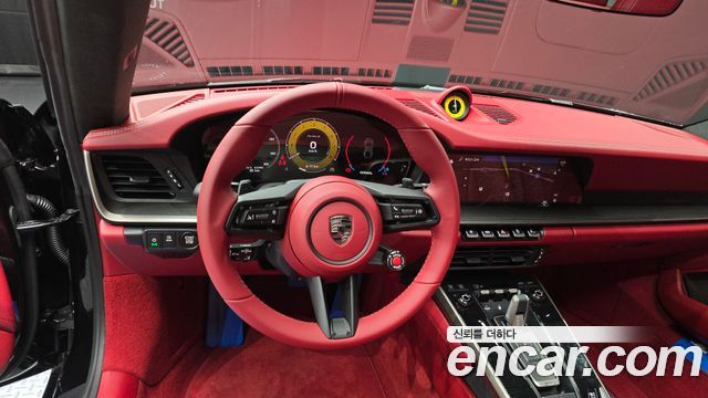 Porsche 911 2026 — photo 12