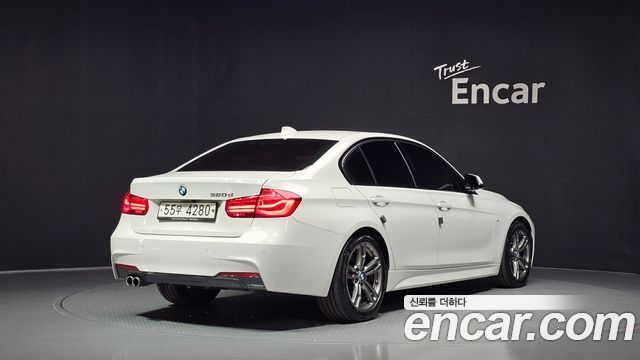 BMW 3-Series 2018 — photo 2