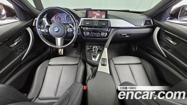 BMW 3-Series 2018 — photo 7