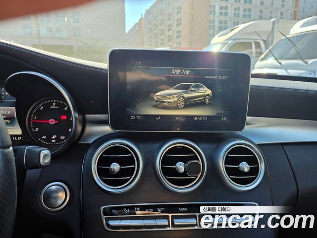 Mercedes-Benz C-Class 2016 — photo 10