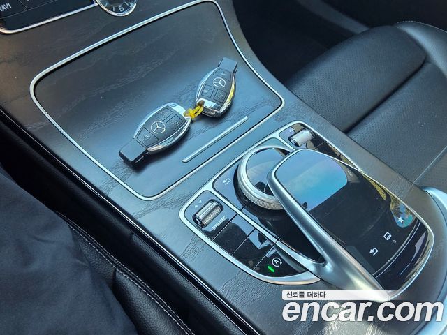 Mercedes-Benz C-Class 2016 — photo 12