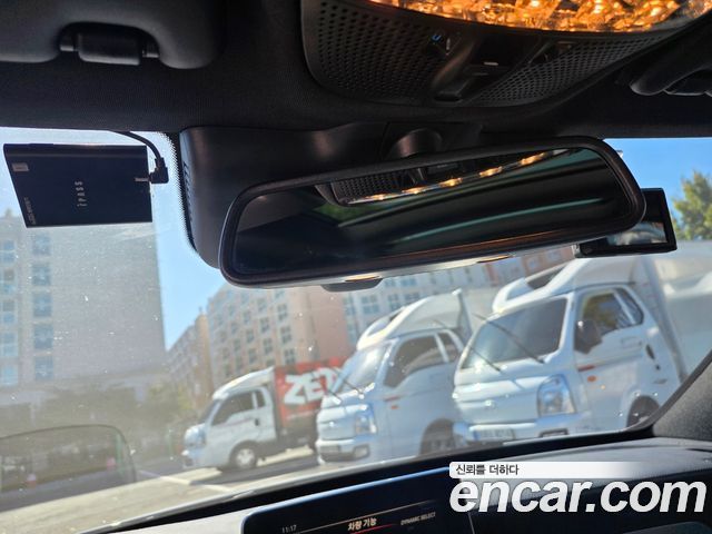 Mercedes-Benz C-Class 2016 — photo 13