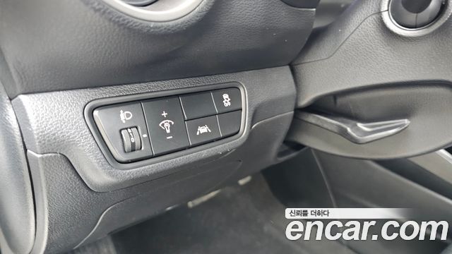 Kia K3 2019 — photo 24