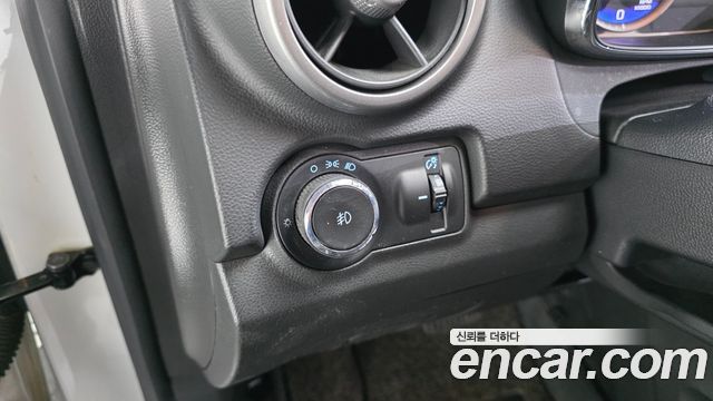 Chevrolet Korea Trax 2016 — photo 15