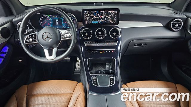 Mercedes-Benz GLC-Class 2021 — photo 10