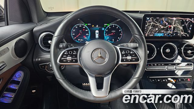 Mercedes-Benz GLC-Class 2021 — photo 19
