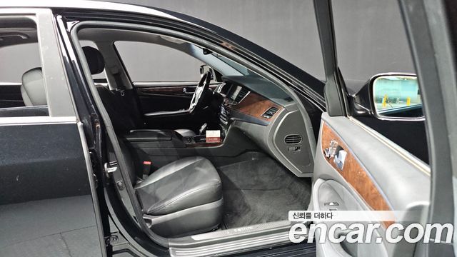 Hyundai Equus 2014 — photo 18