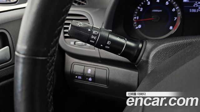 Hyundai Accent 2016 — photo 21