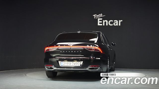 Hyundai Grandeur 2022 — photo 4