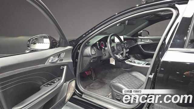 Kia Stinger 2021 — photo 13