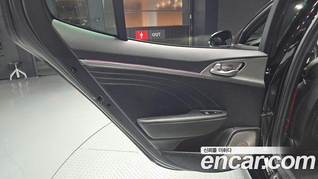 Kia Stinger 2021 — photo 15