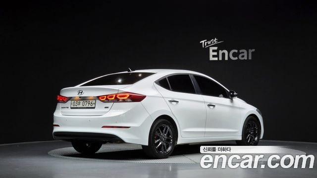 Hyundai AVANTE 2016 — photo 2