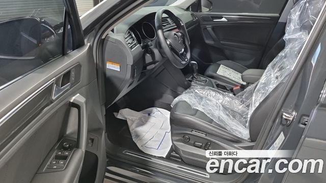 Volkswagen Tiguan 2020 — photo 6